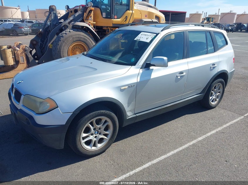 2004 BMW X3 auction photo 2