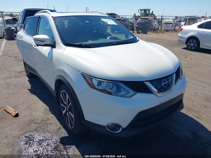 2017 NISSAN ROGUE SPORT SL