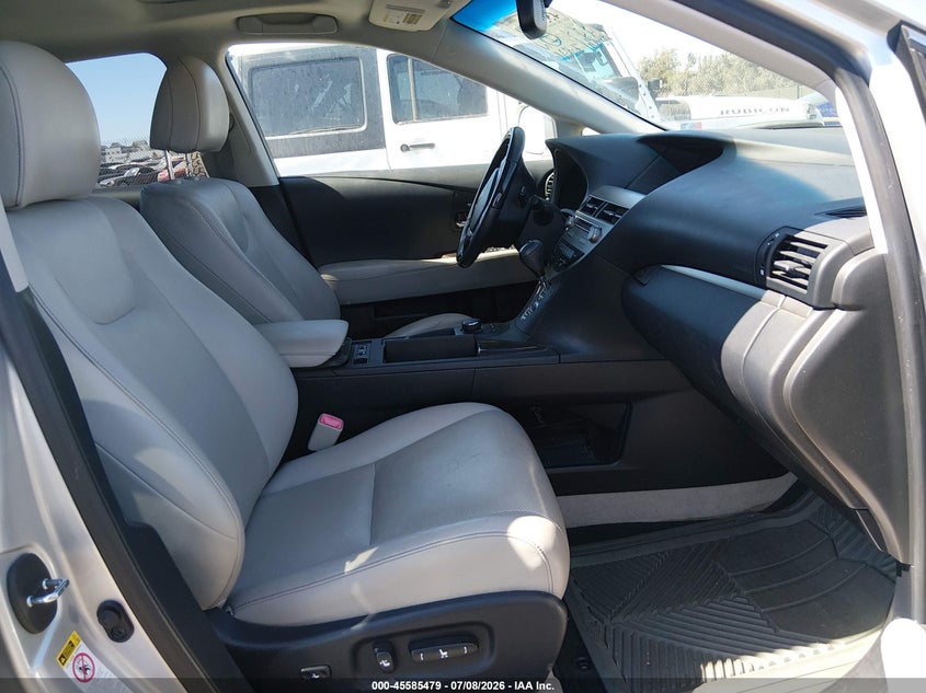 2013 LEXUS RX 350 auction photo 5
