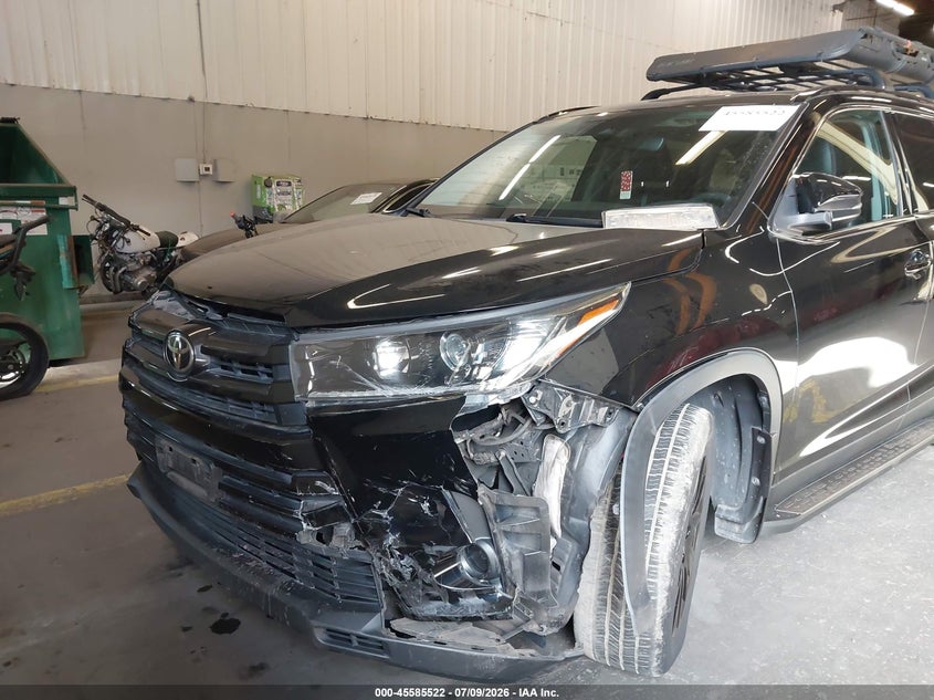 TOYOTA HIGHLANDER - zdjęcie 6