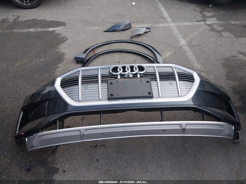2019 Audi E-Tron Premium Plus VIN: WA1LAAGE9KB010321 Lot: 45585544