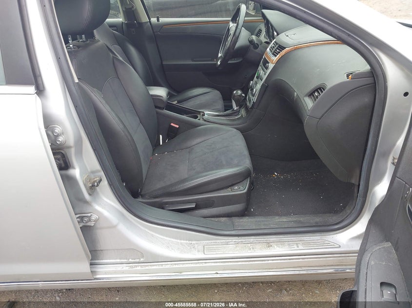 2011 CHEVROLET MALIBU auction photo 5