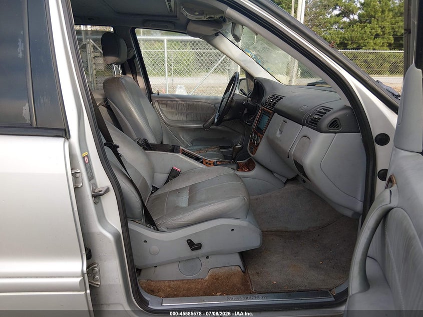 2002 MERCEDES-BENZ ML 320 auction photo 5