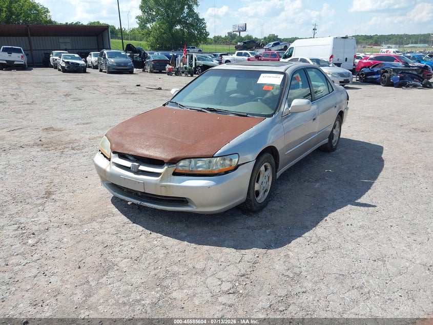 1HGCG5651XA073411 1999 Honda Accord Ex photo 1