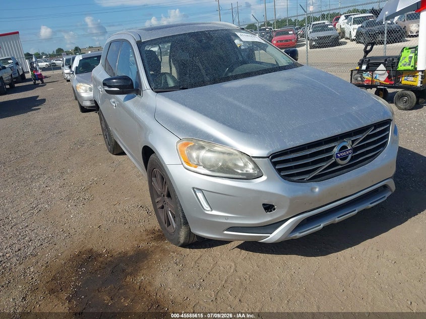 2017 VOLVO XC60 T5 DYNAMIC