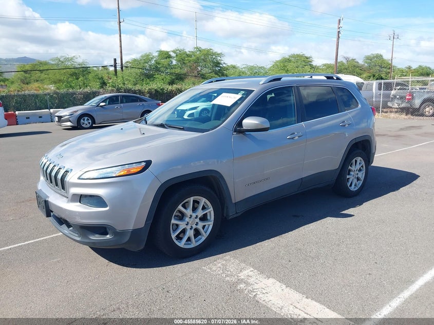 2018 Jeep Cherokee Latitude Fwd VIN: 1C4PJLCB0JD561545 Lot: 45585620
