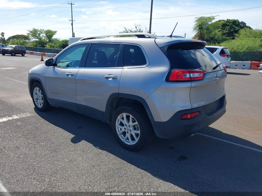 2018 Jeep Cherokee Latitude Fwd VIN: 1C4PJLCB0JD561545 Lot: 45585620