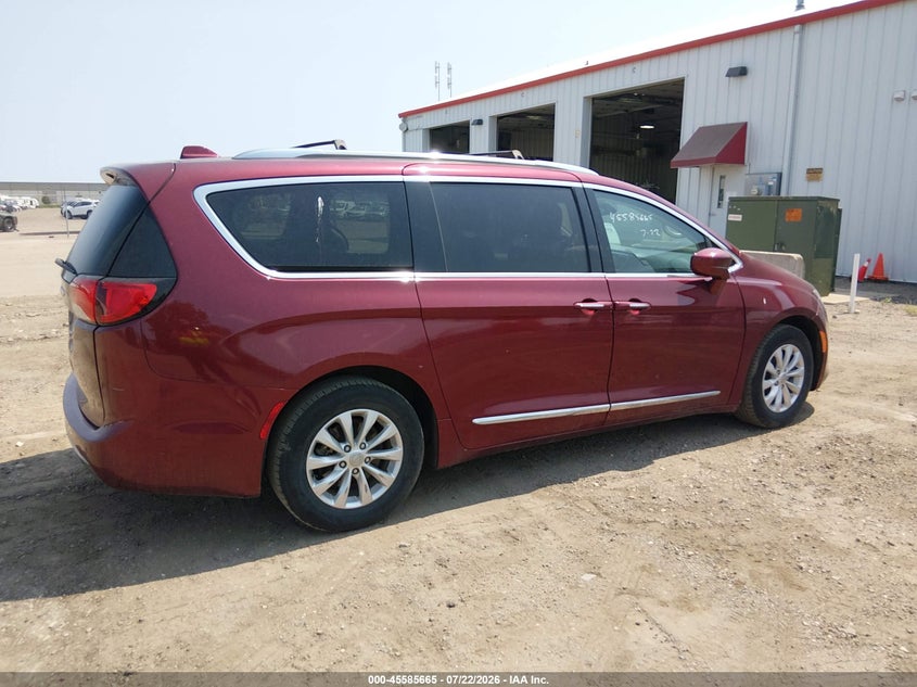 Vin: 2c4rc1bg7kr626152, lot: 46084018, chrysler pacifica touring l 20194
