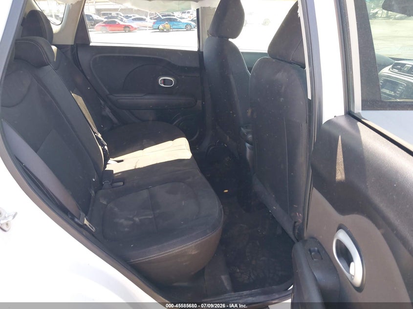 2016 KIA SOUL auction photo 8