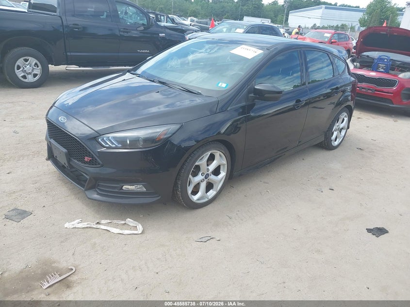 2017 FORD FOCUS ST auction photo 2