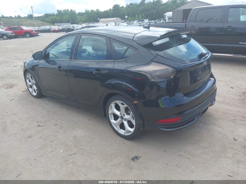 2017 FORD FOCUS ST auction photo 3