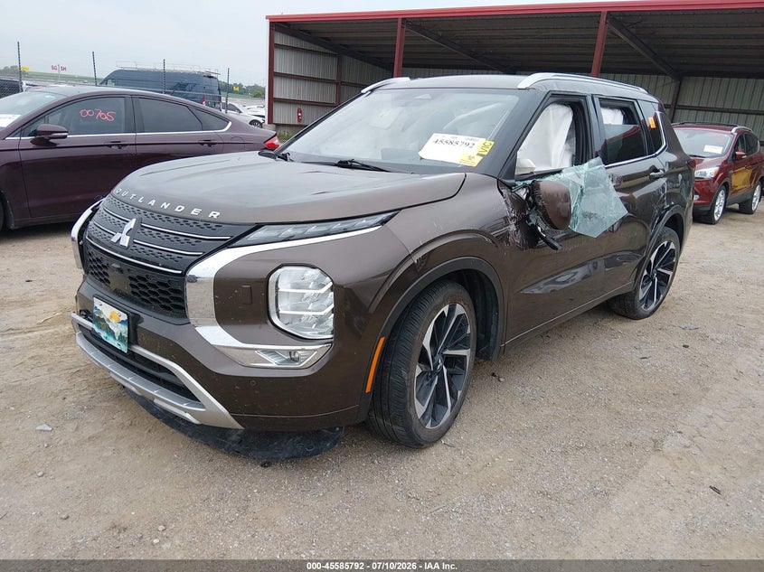2022 Mitsubishi Outlander, Left & Right Side, IAAI, VIN JA4J4VA8XNZ075005 — photo 2