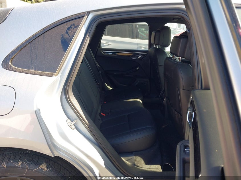 2025 PORSCHE MACAN auction photo 8