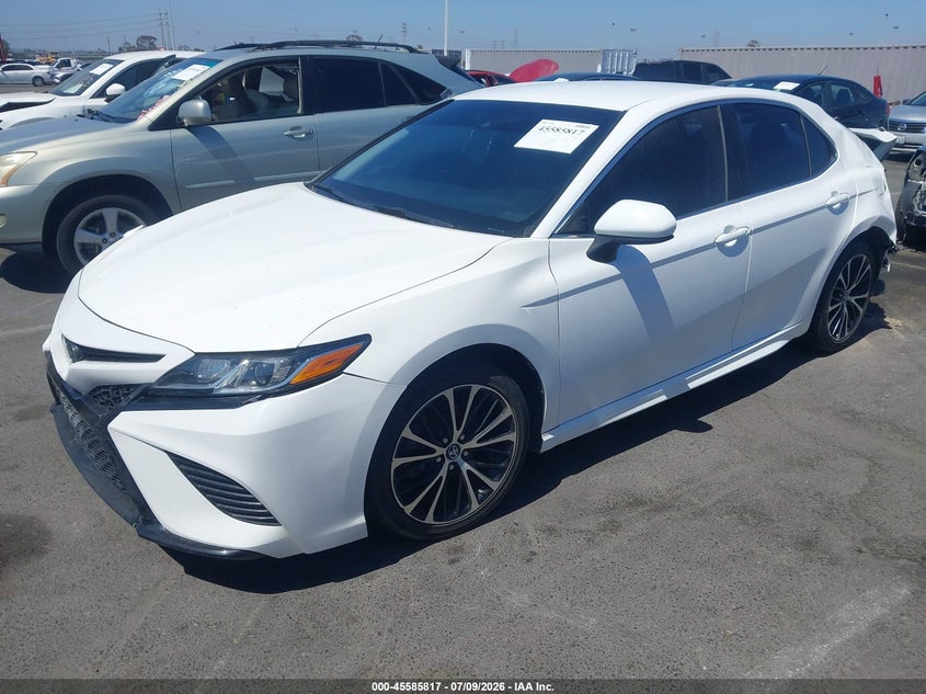 2018 Toyota Camry Se 4T1B11HK2JU530574 photo 1