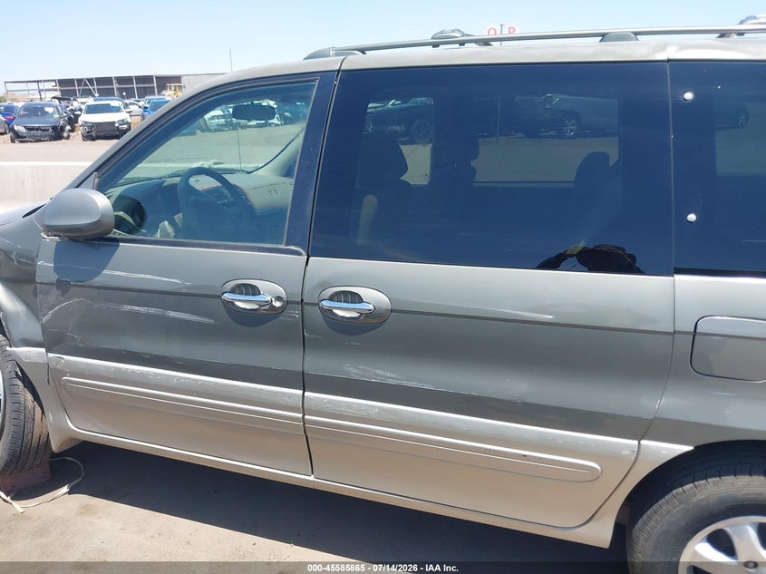 2005 Kia Sedona Ex/Lx VIN: KNDUP132956639885 Lot: 45585865