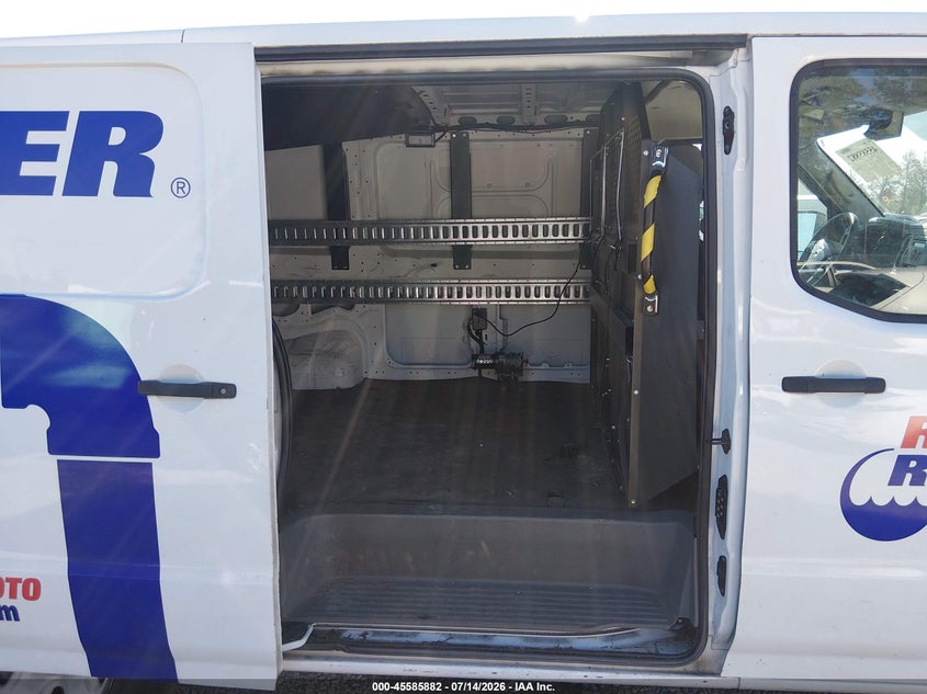 2017 NISSAN NV CARGO NV2500 HD auction photo 8