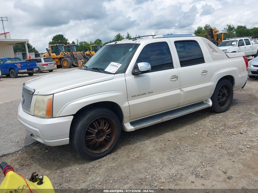 2005 CADILLAC ESCALADE EXT auction photo 2