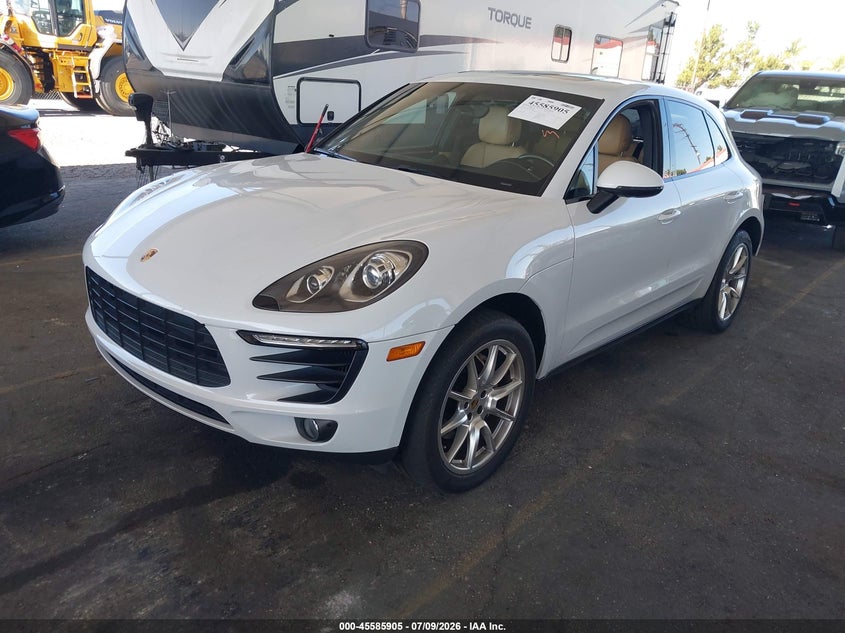 2016 PORSCHE MACAN auction photo 2
