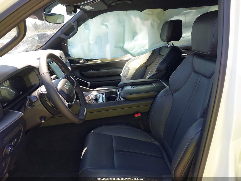 2026 JEEP GRAND WAGONEER L auction photo 5