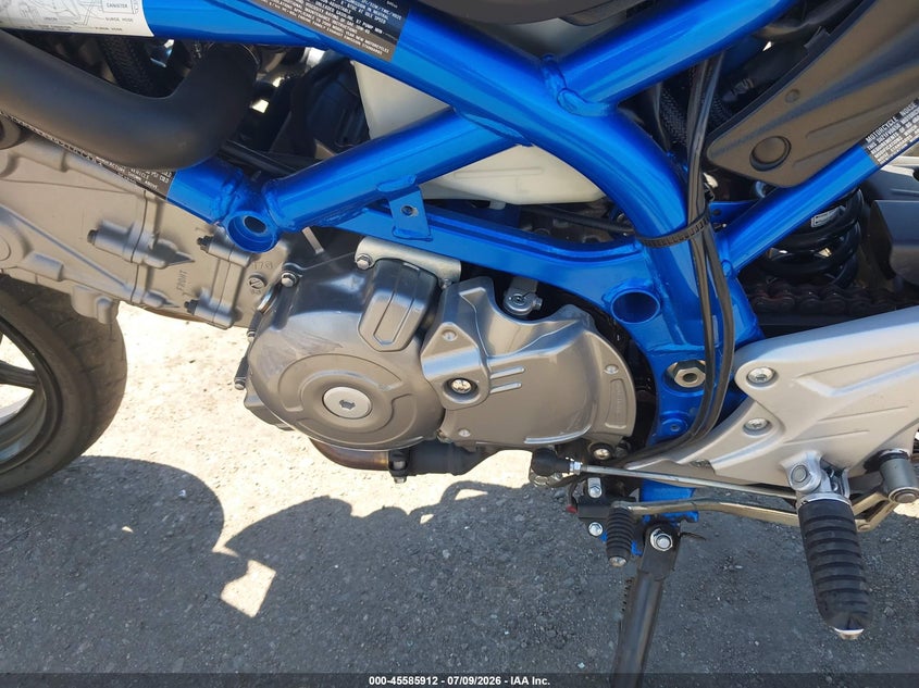 SUZUKI SFV650 2009