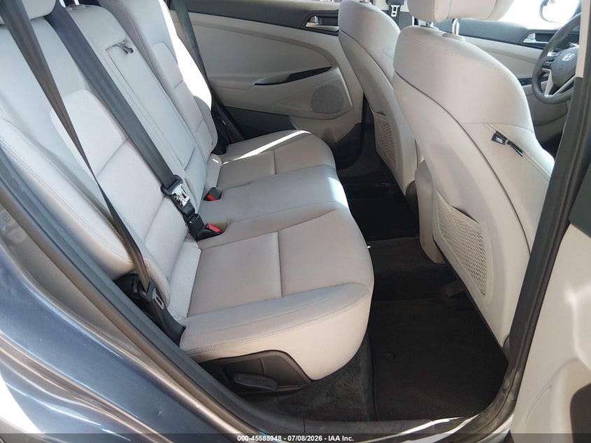 2018 HYUNDAI TUCSON auction photo 8