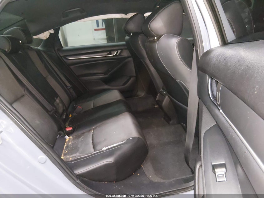 2022 HONDA ACCORD auction photo 8