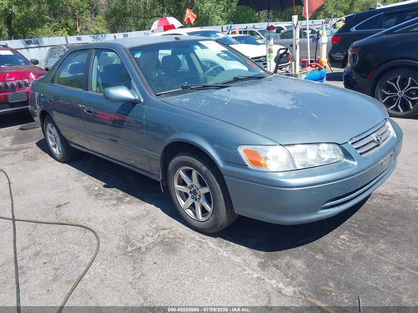 2000 Toyota Camry Le