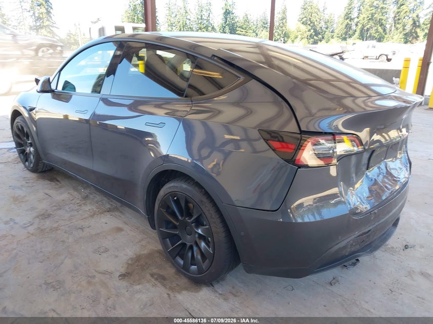Vin: 5yjygaee5mf158611, lot: 46084489, tesla model y long range dual motor all-wheel drive 20213