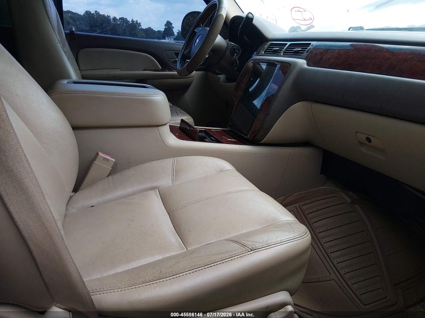 2009 CHEVROLET SUBURBAN 1500 auction photo 5