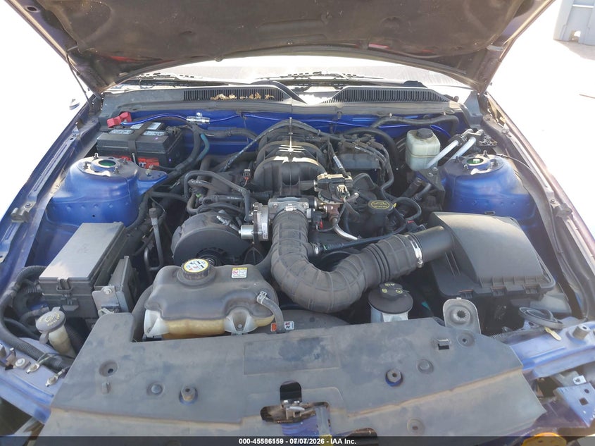 2005 FORD MUSTANG COUPE 4.0L V-6 210HP