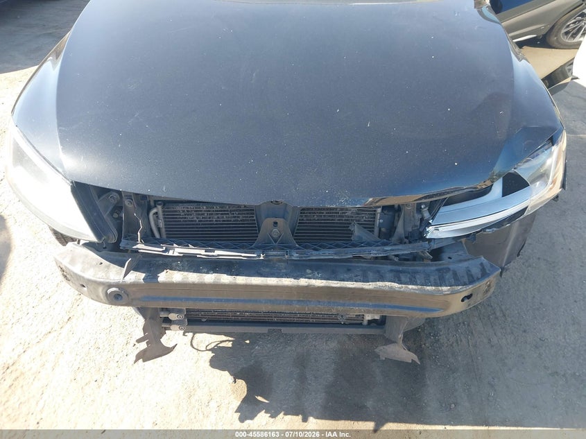 2017 VOLKSWAGEN JETTA auction photo 6