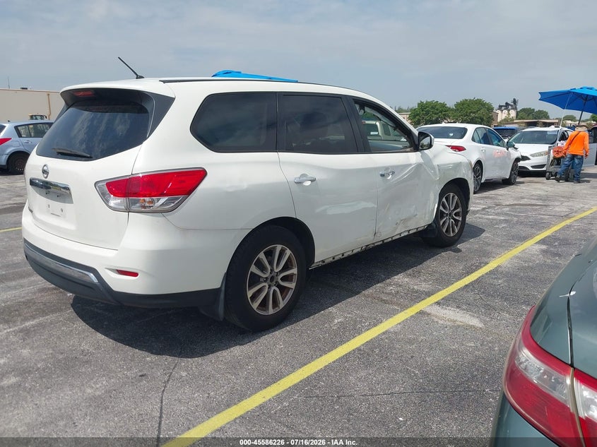 2015 NISSAN PATHFINDER auction photo 4