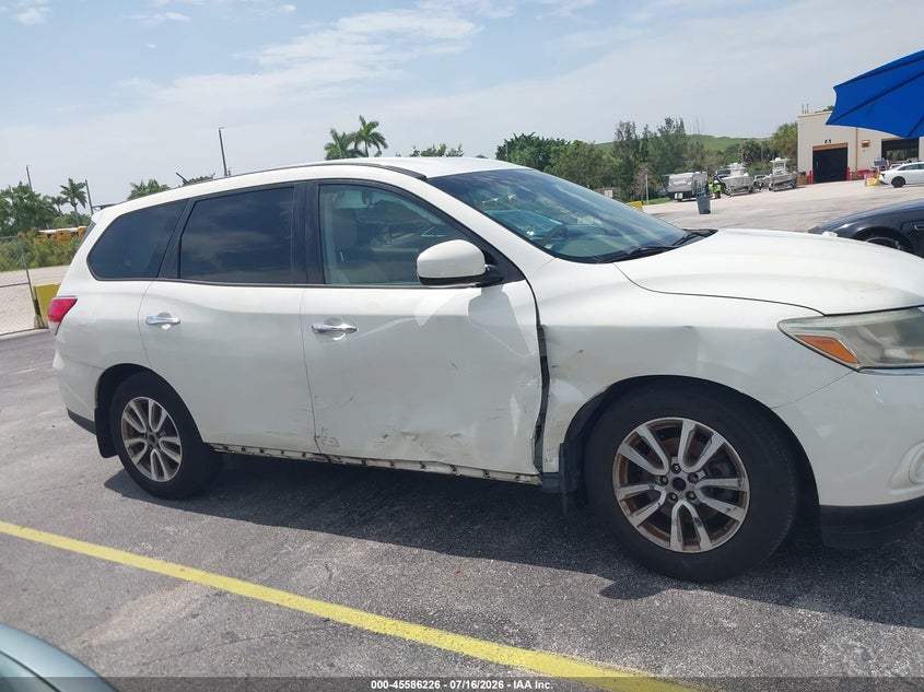 2015 NISSAN PATHFINDER auction photo 6