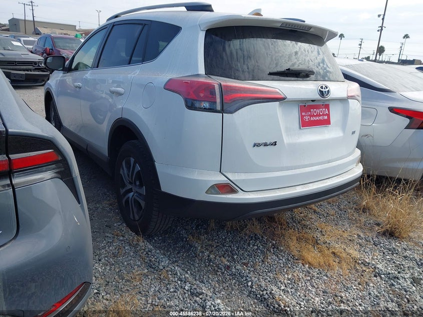 2017 TOYOTA RAV4 LE — Photo 3