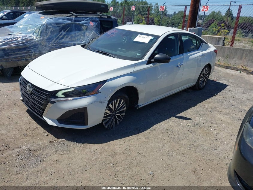 2025 Nissan Altima, Left Front, IAAI, VIN 1N4BL4DV7SN357524 — photo 2
