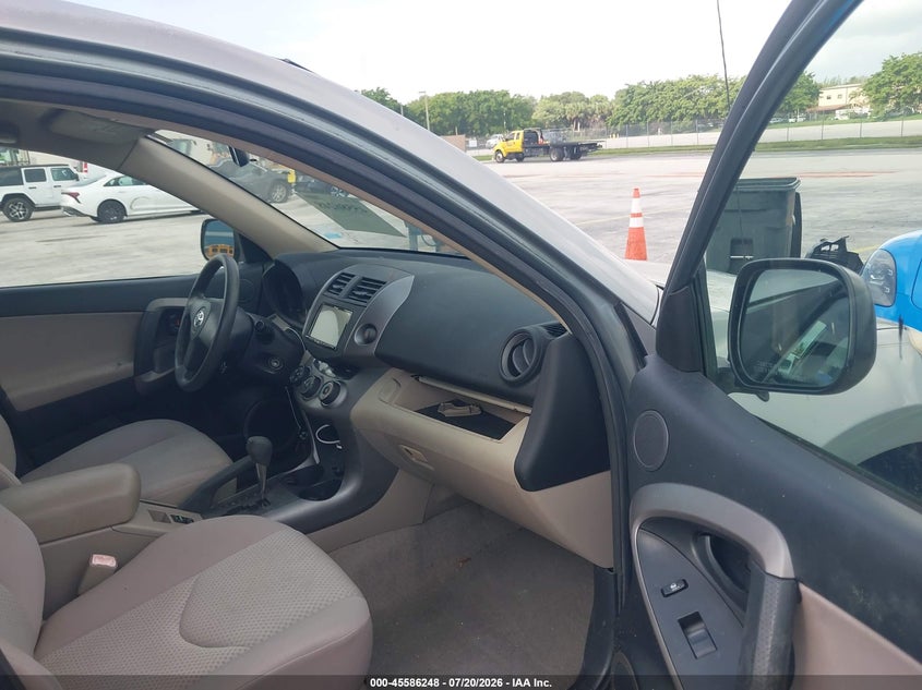2006 TOYOTA RAV4 auction photo 5