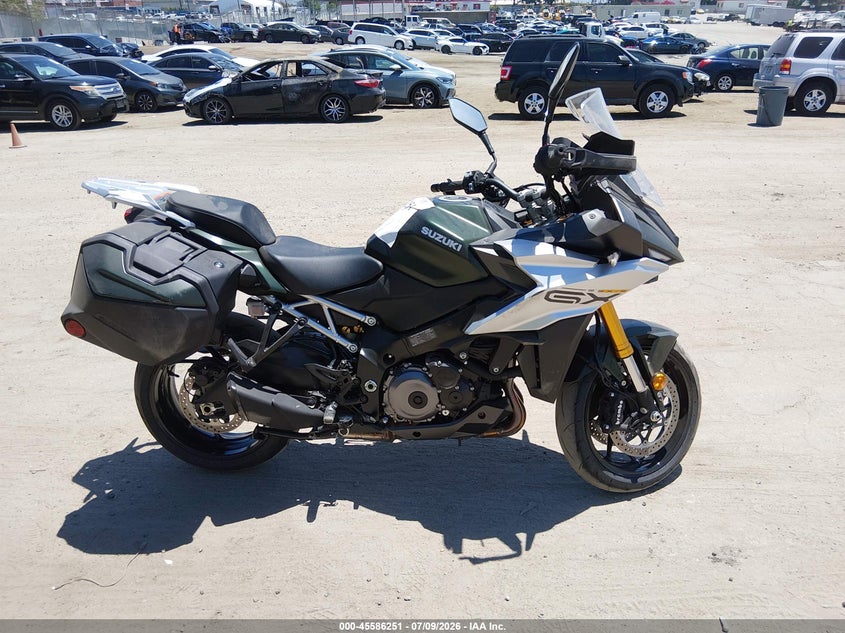 2024 Suzuki Gsx1000 Gx VIN: JS1EK14D1R7100237 Lot: 45586251