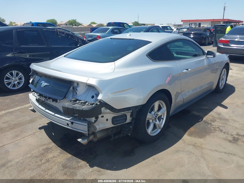 2019 FORD MUSTANG auction photo 4