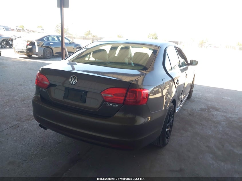2013 VOLKSWAGEN JETTA auction photo 4
