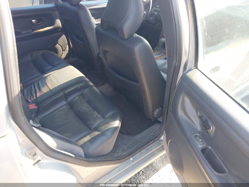 1999 VOLVO S70 auction photo 8