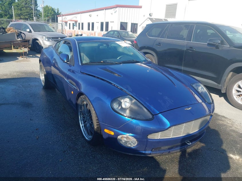 2002 Aston Martin Vanquish V12
