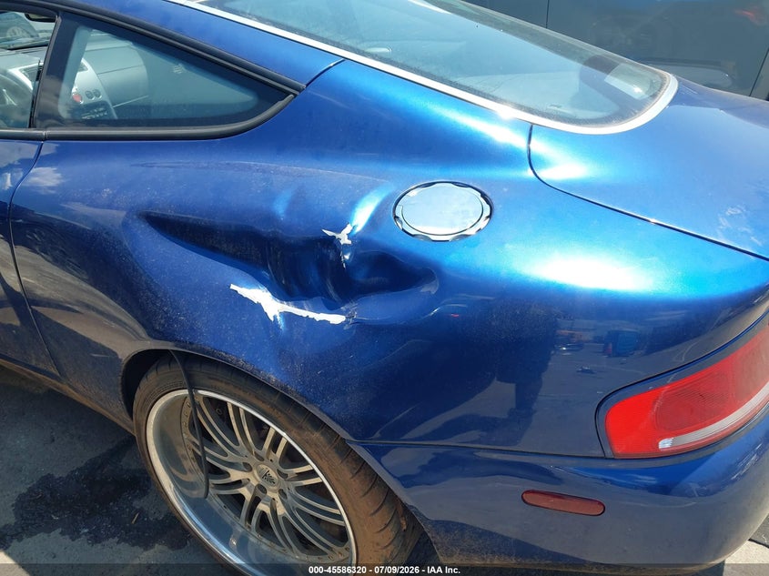 2002 ASTON MARTIN VANQUISH auction photo 6