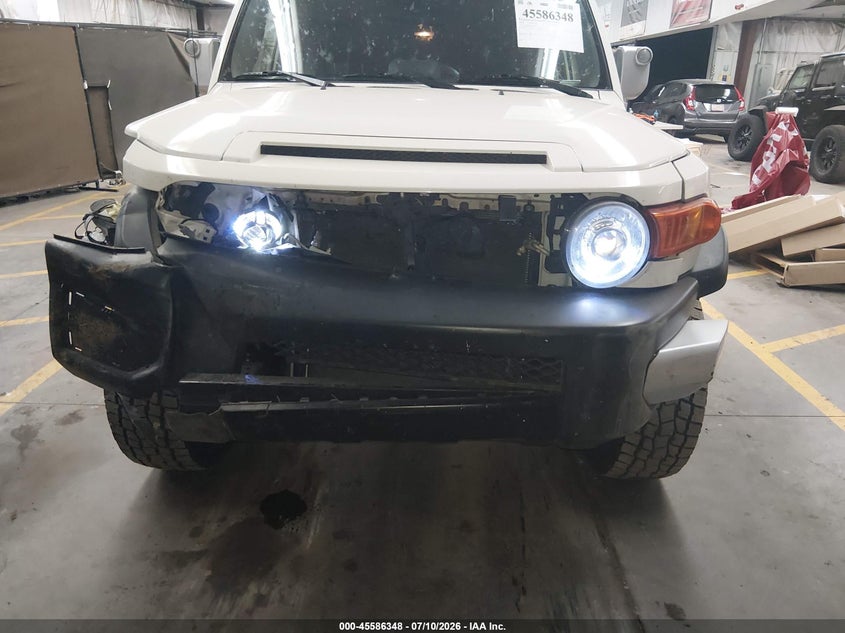 2014 Toyota Fj Cruiser VIN: JTEBU4BFXEK183372 Lot: 45586348