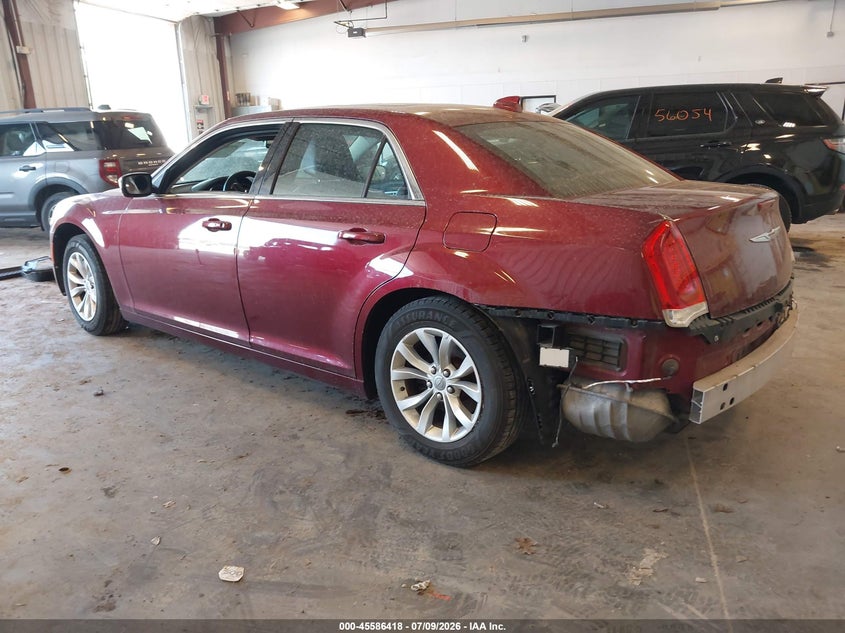 2016 CHRYSLER 300 auction photo 3