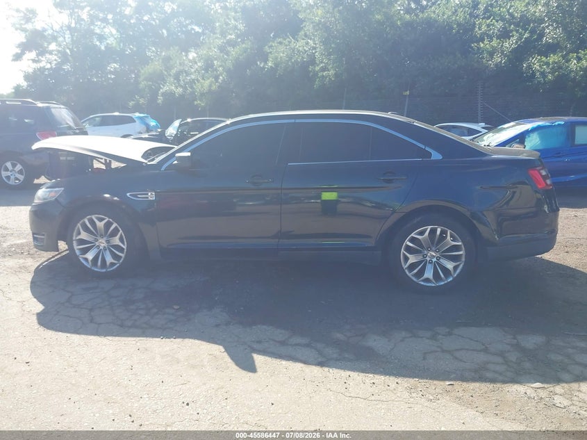 AtlanticExpress - Ford Taurus