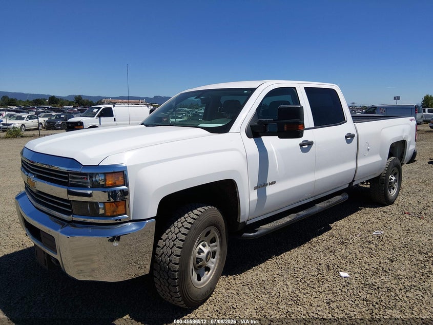 2017 CHEVROLET SILVERADO 3500HD auction photo 2
