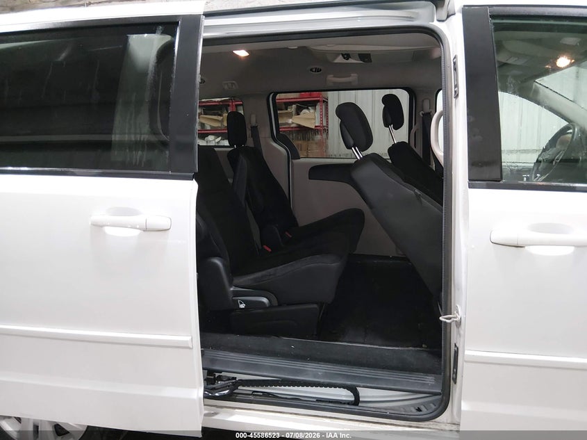 2017 DODGE GRAND CARAVAN auction photo 8