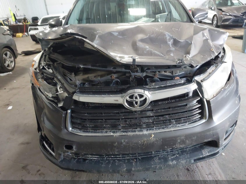 TOYOTA HIGHLANDER - zdjęcie 12