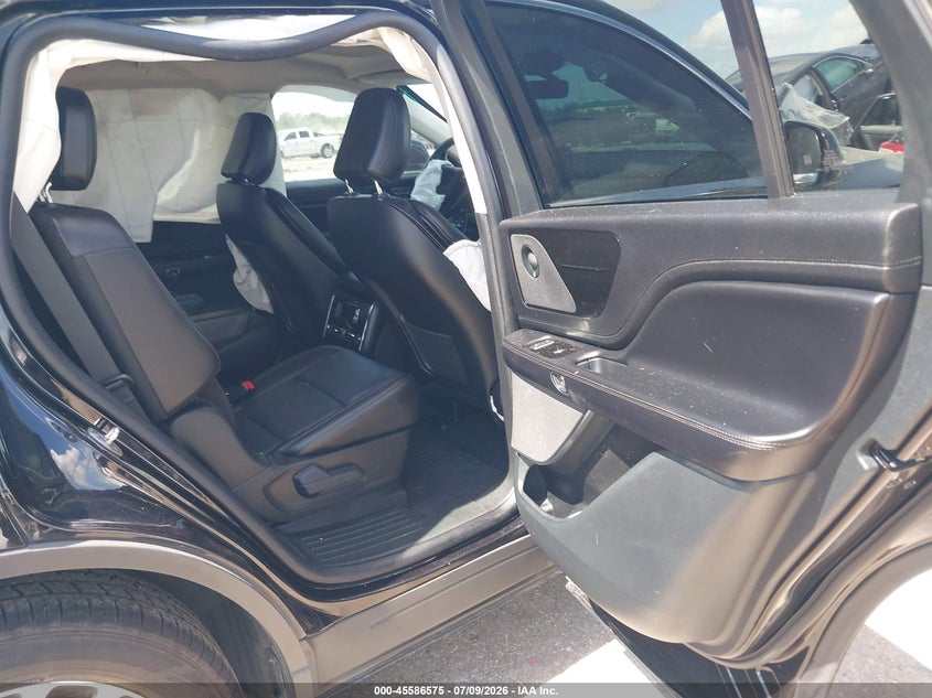 2023 Lincoln Aviator Reserve VIN: 5LM5J7WCXPGL23611 Lot: 45586575