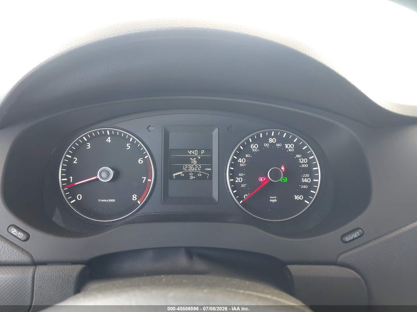 AtlanticExpress - Volkswagen Jetta